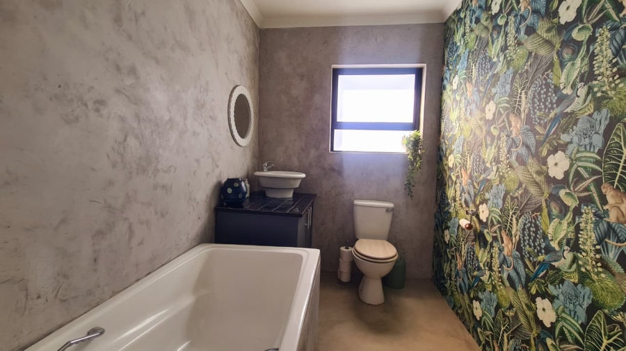 2 Bedroom Property for Sale in Riversbend Eastern Cape